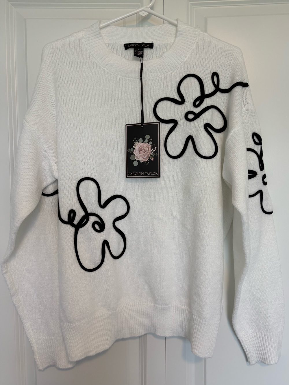 Carolyn Taylor Women’s Kelani Crew neck sweater floral detail - size XL NWT